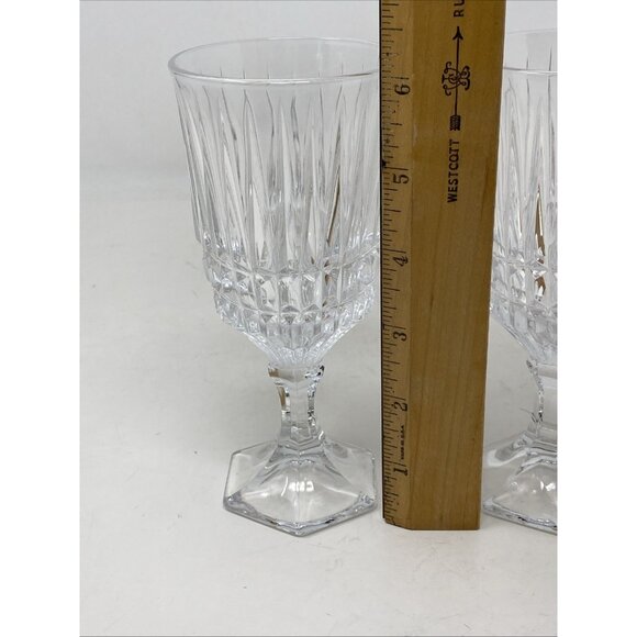 Set of 2 Vintage Fostoria Heritage Clear Lead Crystal Wine Glasses 6” - Picture 5 of 9